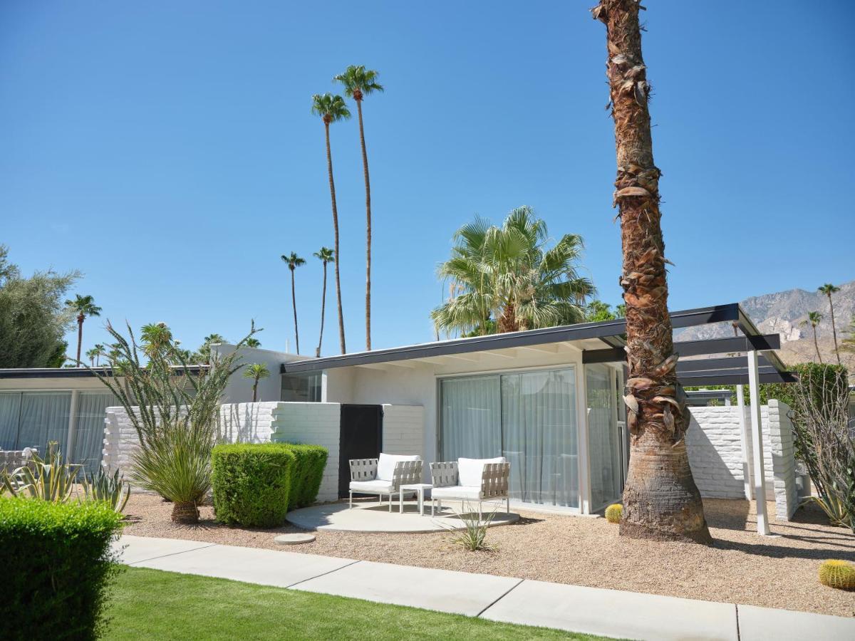 Premier Bungalow Pool View